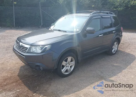 2009 Subaru Forester 2.5X Limited z USA, uszkodzony, nr VIN JF2SH64699H740438